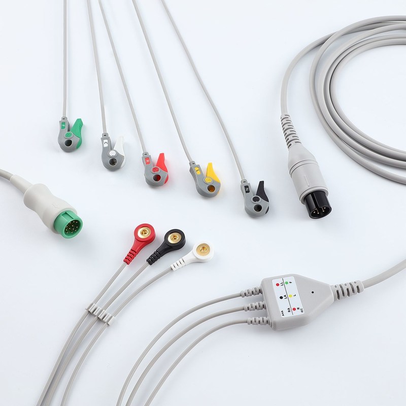 Cáp giám sát ECG tương thích Độ dài ổn định 3,4m Đối với các máy giám sát bệnh nhân chính